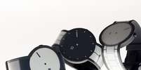 O smartwatch FesWatch tem a tecnologia e-paper na tela e em sua pulseira  Foto: FesWatch / Divulgação