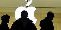 <p>Paul Devine foi acusado de vender segredos confidenciais para companhias que gostariam de se tornar fornecedoras da Apple, e também para os atuais fornecedores</p>  Foto: BBC Mundo/AFP