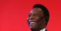 <p>Filho de Pelé faz parte da comissão técnica do Santos</p>  Foto: Gonzalo Fuentes / Reuters