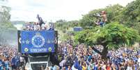 Cruzeiro fez desfile em trio elétrico por BH antes de jogo com Fluminense  Foto: Frederico Haikal/Hoje em Dia / Gazeta Press