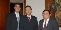 <p>O juiz Marcelo Testa Baldochi (ao centro) diz que a companhia praticou <em>overbooking</em>.</p>  Foto: TJ-MA / TJ-MA