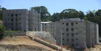 <p>Conjunto Habitacional Zilda Arns, do Programa Minha Casa, Minha Vida, em construção no Rio de janeiro </p>  Foto: Agência Brasil