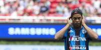 <p>Ronaldinho não apareceu ainda para a pré-temporada do Querétaro</p>  Foto: Refugio Ruiz / Getty Images 