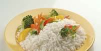 <p>O arroz é o campeão nas buscas quando o termo é 'como fazer'</p>  Foto: iStock