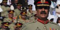 O chefe do ex&eacute;rcito do Paquist&atilde;o, Raheel Sharif, assiste a uma cerim&ocirc;nia militar em Rawalpindi, em 29 de novembro  Foto: Mian Khursheed / Reuters