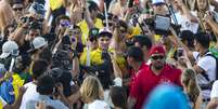 <p>Gabriel Medina entrou para a história do Brasil ao faturar o título mundial no ano passado</p>  Foto: Kent Nishimura  / AFP