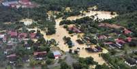 Estados mais afetados são os de Kelantan, com 45.467 evacuados; Terengganu, com 34.884; e Pahang, com 32.380, segundo dados oficiais  Foto: Nazirul Roselan  / Reuters