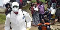 <p>Pelo menos 8.459 pessoas morreram devido à epidemia de ebola no mundo, de 21.329 casos registrados</p>  Foto: AFP