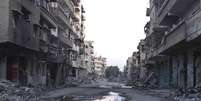 Rua deserta de Deir al-Zor, na Síria. 05/03/2014  Foto: Stringer / Reuters