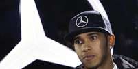 O piloto da Mercedes, britânico Lewis Hamilton, durante evento em Stuttgart, na Alemanha, em novembro. 29/11/2014  Foto: Michaela Rehle / Reuters