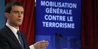 <p>Primeiro-ministro francês, Manuel Valls, em entrevista coletiva no Palácio do Eliseu</p>  Foto: Philippe Wojazer / Reuters