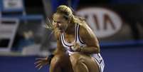 Cibulkova vai à loucura com vitória sobre Azarenka   Foto: Lee Jin-Man / AP