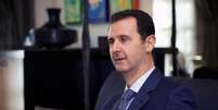 O presidente sírio, Bashar al Assad, é entrevistado por uma publicação americana em Damas, em 26 de janeiro  Foto: SANA / AP