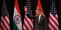 Presidente dos EUA, Barack Obama, acena para o público em discurso em Nova Délhi. 27/01/2015  Foto: Ahmad Masood / Reuters