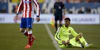 <p>Neymar gerou polêmica com seu estilo de jogo no duelo com o Atlético</p>  Foto: Dani Pozo / AFP