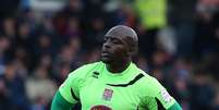 <p>Adebayo Akinfenwa, da quarta divisão inglesa, brincou nas redes sociais</p>  Foto: Pete Norton / Getty Images 