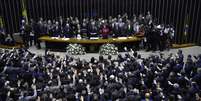 A nova composição da Câmara tomou posse neste domingo no Congresso Nacional, em Brasília  Foto: Agência Brasil