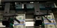 <p>Na máxima desta sexta-feira, divisa norte-americana alcançou R$ 2,8590</p>  Foto: Gary Cameron    (UNITED STATES - Tags: BUSINESS POLITICS) / Reuters