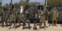 <p>Militantes do grupo radical nigeriano Boko Haram</p>  Foto: BBC Mundo / Copyright
