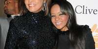 <p>Bobbi Kristina (à dir.) teve morte cerebral decretada na quinta-feira (5)</p>  Foto: Jason Merritt / Getty Images 