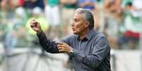 <p>Tite pediu para o Corinthians ter mais calma em campo</p>  Foto: Rofrigo Gazzanel / Futura Press