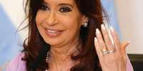 <p>Cristina Kirchner é acusada de tentar encobrir um ataque terrorista</p>  Foto: Enrique Marcarian / Reuters