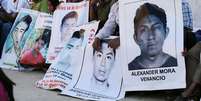 <p>Os familiares dos 43 estudantes desaparecidos falaram à ONU que não acreditam na investigação do governo mexicano</p>  Foto: Henry Romero / Reuters