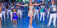 <p>Márcia Freire equilibra trabalho e treinos para o carnaval (Foto de arquivo)</p>  Foto: Facebook/Reprodução