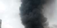 Incêndio no Nova América começou pouco antes do meio-dia  Foto: Reprodução  / Twitter
