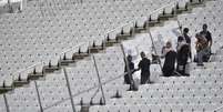 Corinthians instala barras de proteção nas arquibancadas da arena  Foto: Fernando Dantas / Gazeta Press