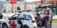 Suspeito foi detido pela Polícia Militar após tiroteio  Foto: Paulo Lopes / Futura Press