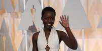 Atriz Lupita Nyong'o na cerimônia do Oscar em Hollywood, em fevereiro de 2015  Foto: Mario Anzuoni / Reuters