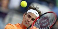 Federer não teve problemas contra o jovem croata Borna Coric  Foto: Ahmed Jadallah / Reuters