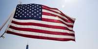 <p>Bandeira dos EUA em Manhattan, Nova York</p>  Foto: Lucas Jackson / Reuters