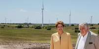 <p>Dilma Rousseff desembarcou neste sábado no Uruguai, onde acompanha amanhã (1º) a posse do novo presidente, Tabaré Vázquez, que assume o cargo em substituição a José Mujica</p>  Foto: Roberto Stuckert Filho/ PR / Reprodução