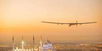 Primeiro teste do avião Solar Impulse 2 foi em Abu Dhabi  Foto: Divulgação