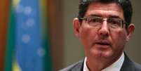 <p>O ministro da Fazenda, Joaquim Levy, disse que reajuste da tabela do IR não impedirá o cumprimento da meta fiscal</p>  Foto: Ueslei Marcelino / Reuters