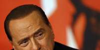 <p>A acusação contra Berlusconi é de ter mantido relações sexuais com uma jovem quando ela ainda não tinha completado 18 anos de idade</p>  Foto: Reuters