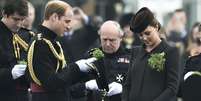 <p>Kate Middleton quebrou tradição de não divulgar a data</p>  Foto: Reuters