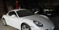 <p>Porsche Cayman ano 2010, apreendido na Operação lava Jato</p>  Foto: Polícia Federal / Divulgação