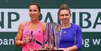 Romena venceu a s&eacute;rvia e conquistou t&iacute;tulo do Premier de Indian Wells  Foto: Julian Finney / Getty Images 