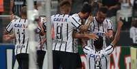 Yago comemora primeiro gol marcado com a camisa do Corinthians  Foto: Rodrigo Gazzanel / Futura Press