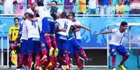 <p>Bahia comemora importante gol e classifica&ccedil;&atilde;o &agrave;s semifinais</p>  Foto: Walmir Cirne/COOFIAV / Gazeta Press
