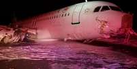 Avião da Air Canadá sai da pista e deixa 23 feridos   Foto: Transportation Safety Board of Canada / Reuters