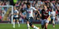 Paulinho tem tido poucas oportunidades no Tottenham  Foto: Jan Kruger / Getty Images 