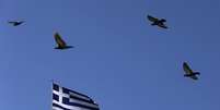 Bandeira nacional da Grécia em Atenas. 30/03/2015  Foto: Alkis Konstantinidis / Reuters