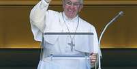 Pape Francisco durante oração na Praça de São Pedro, no Vaticano. 06/04/2015  Foto: Tony Gentile / Reuters