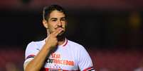 Alexandre Pato alega ter dinheiro a receber tanto de Corinthians quanto do São Paulo  Foto: Sergio Barzaghi / Gazeta Press