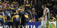 Jogadores do Boca Juniors comemoram vitória em casa  Foto: Juan Ignacio Roncoroni / EFE