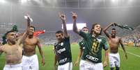 Palmeiras festejou eliminação do Corinthians em plena Arena de Itaquera  Foto: Mauro Horita/Agif / Gazeta Press